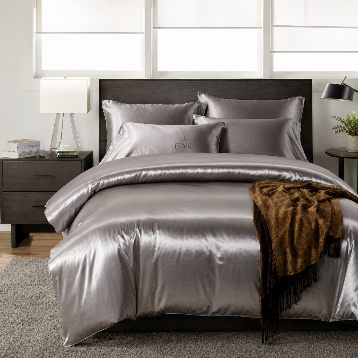 ELVic™ Luxury Satin Bedding Set – 3 Piece Hotel Collection