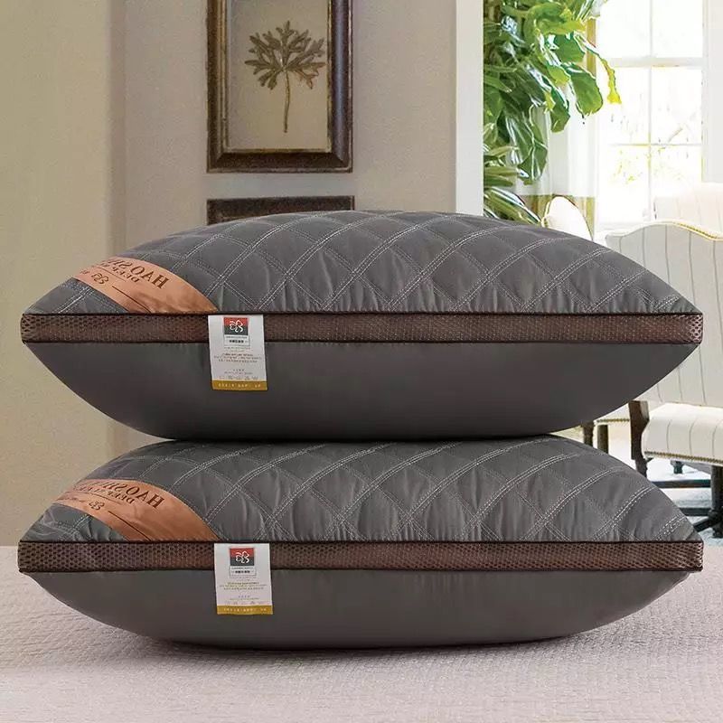 ELVic™ Hotel-Inspired Comfort Pillow